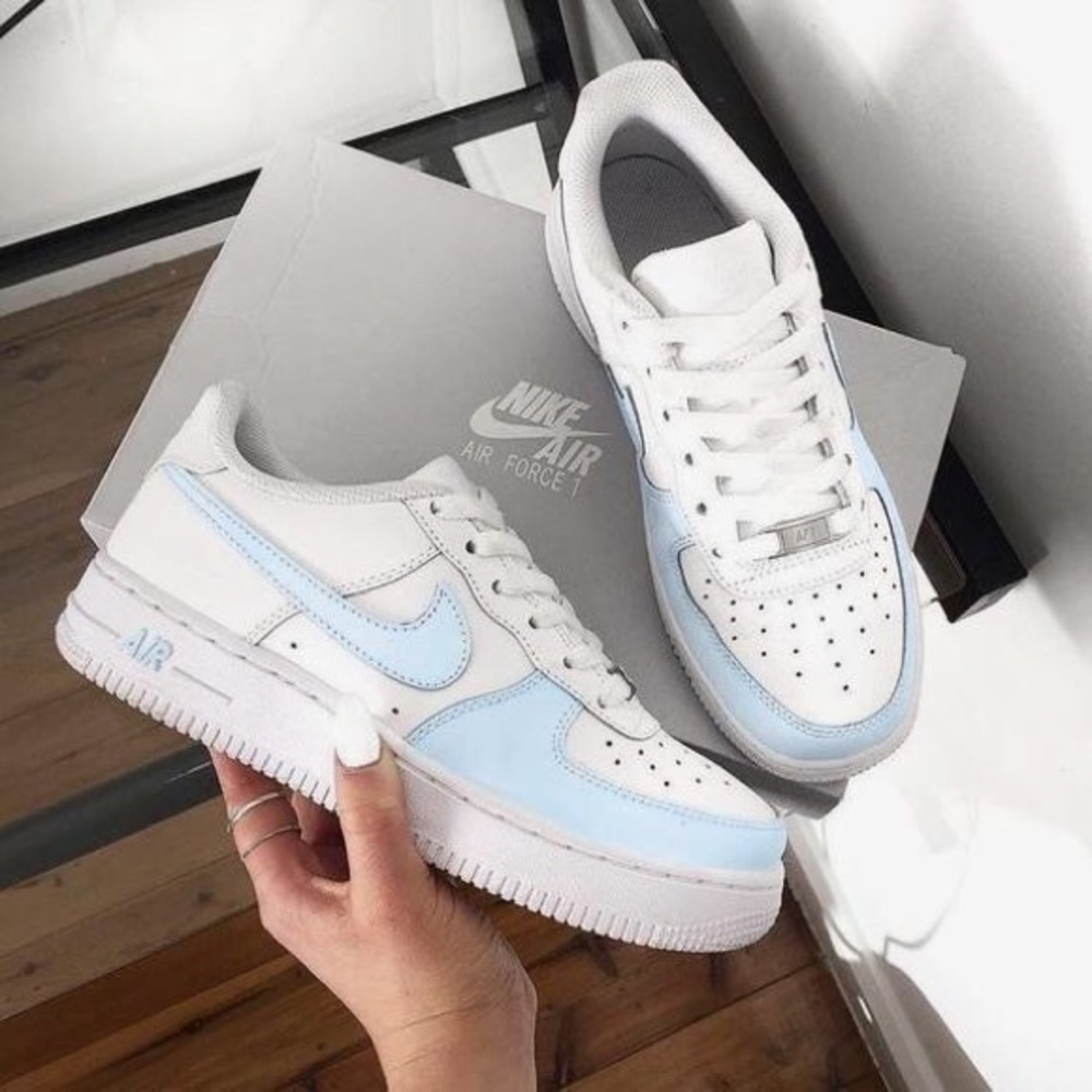 Custom Air Force ones - Picture 3 of 7